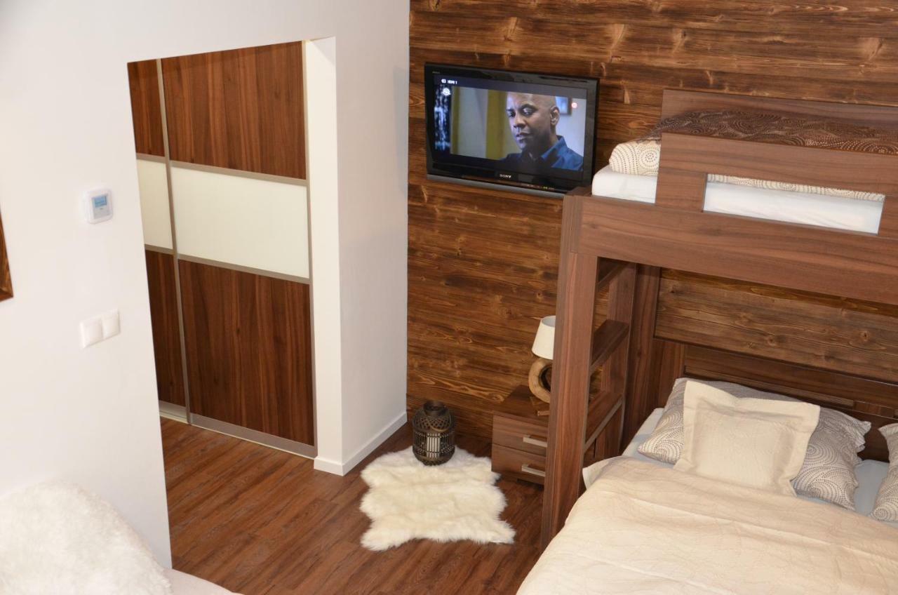 Primo Maxi Apartment Vysoke Tatry Bagian luar foto